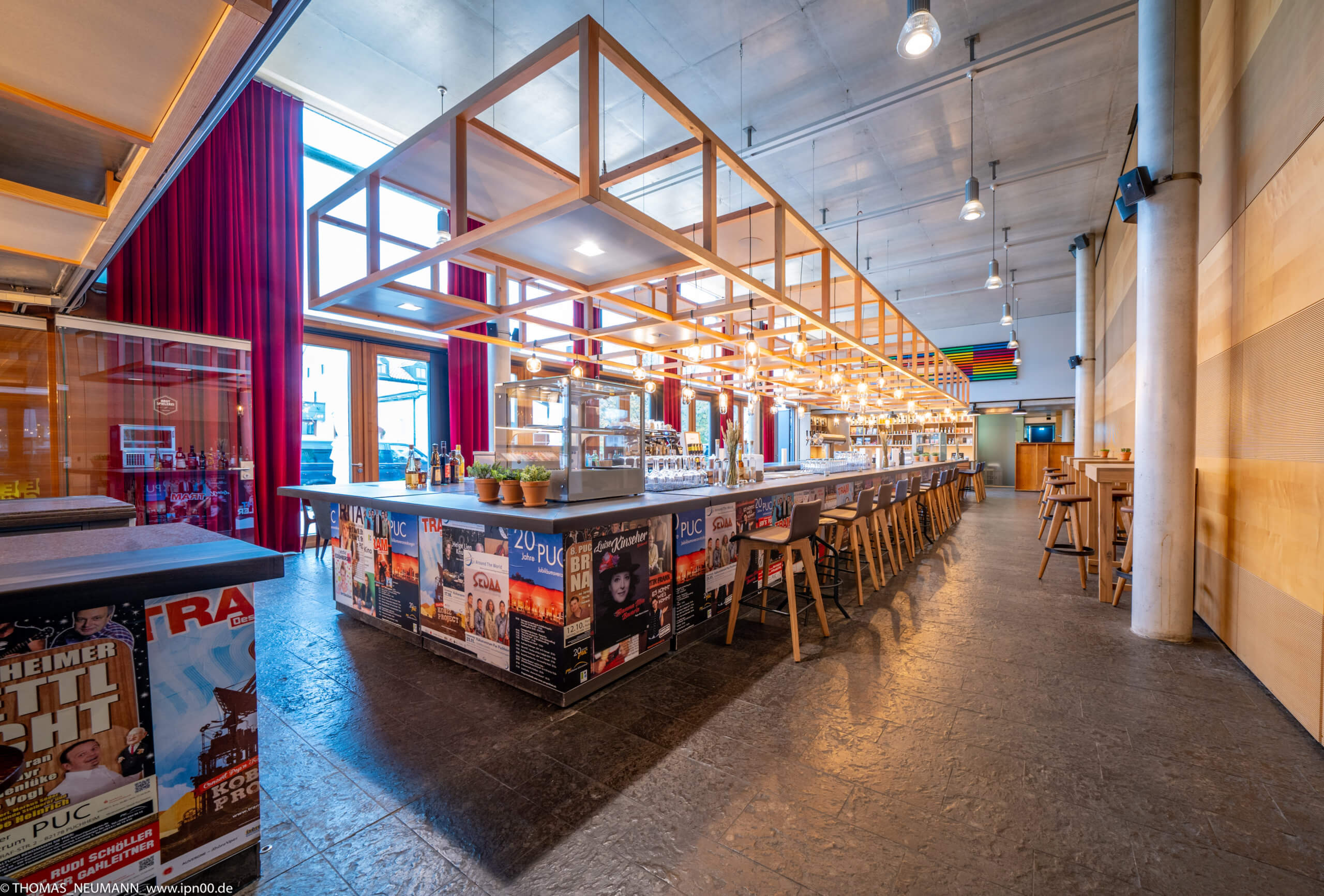 Das Bild zeigt das Restaurant Brotspielerei im Puchheimer Kulturzentrum PUC.